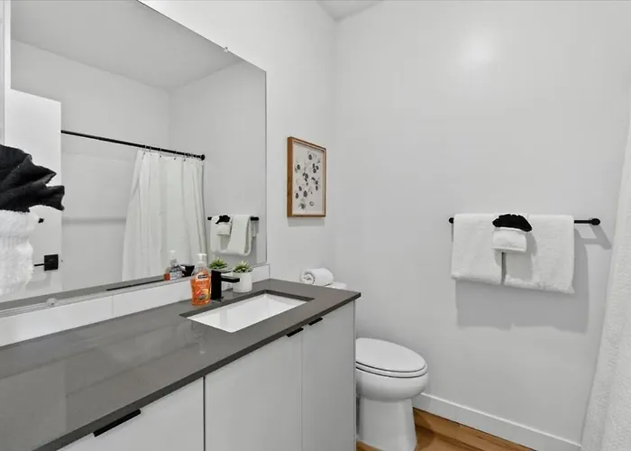 Desert Escape Townhome - Pool & Gym Appartement Phoenix