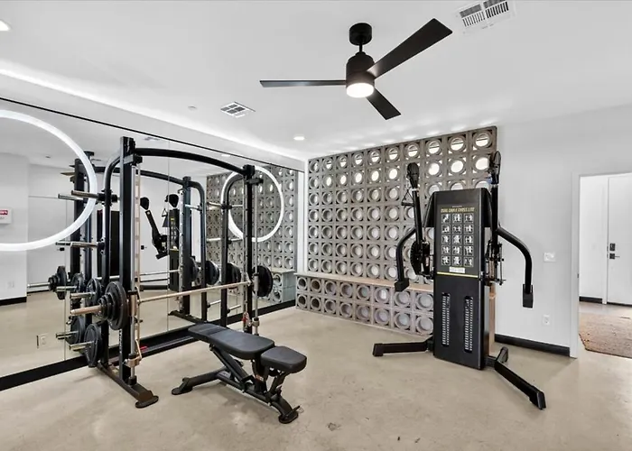 Appartement Desert Escape Townhome - Pool & Gym *