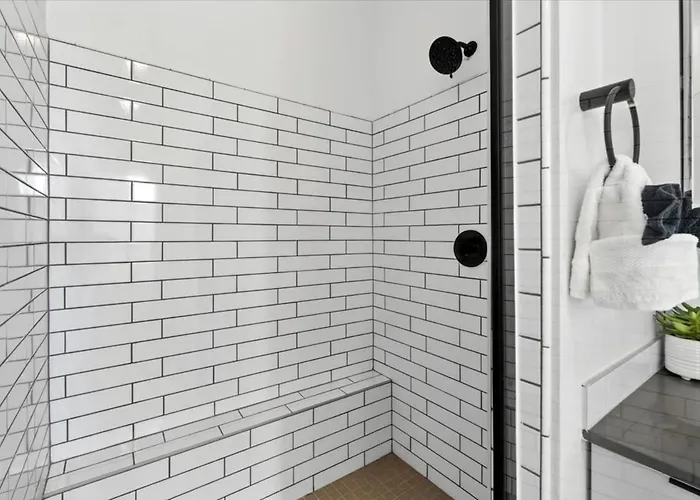 Appartement Desert Escape Townhome - Pool & Gym
