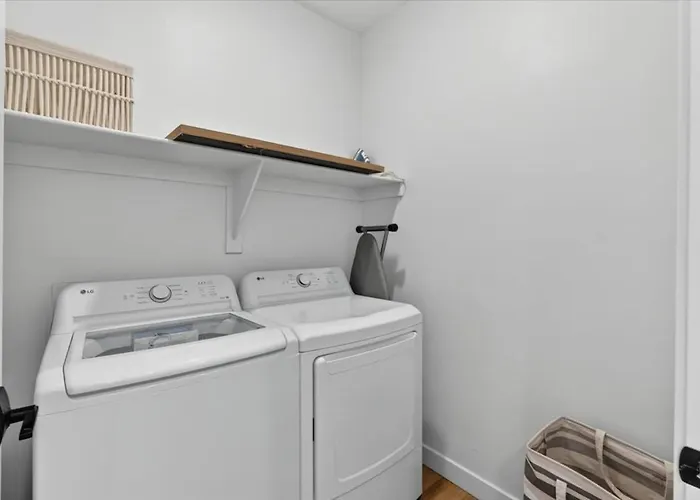 Appartement Desert Escape Townhome - Pool & Gym