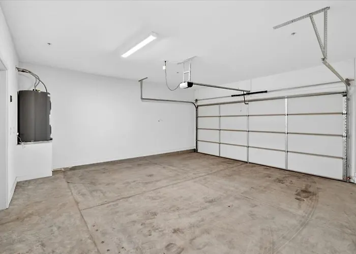 Desert Escape Townhome - Pool & Gym Appartement Phoenix